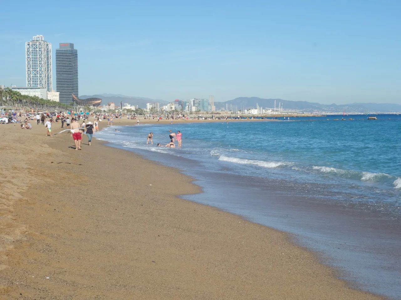 Zdjęcie Barcelona - jakie morze otacza to piękne miasto nad Morzem Śródziemnym?
