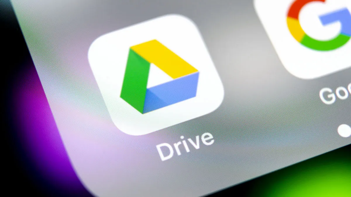 Zdjęcie Jak zainstalować sklep play na Androidzie - uniknij problemów i błędów