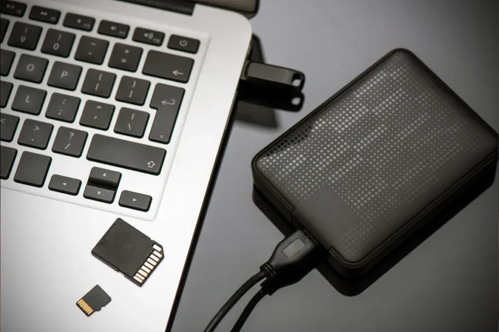 Zdjęcie Jak zrobić kopię zapasową Windows 11 na pendrive i uniknąć utraty danych