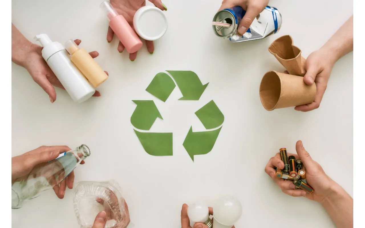 Zdjęcie Co to jest recykling? Rodzaje, etapy i korzyści recyklingu dla środowiska