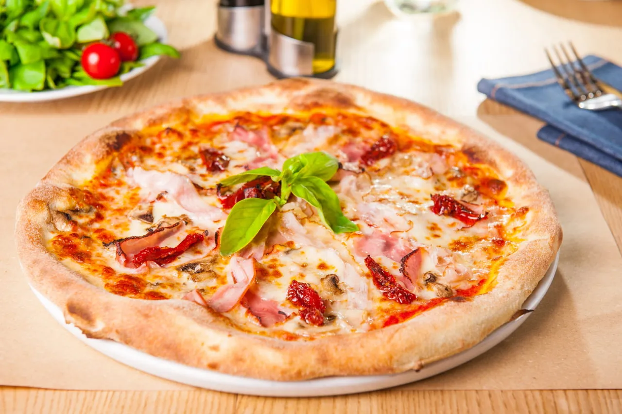 Zdjęcie La p&acirc;te &agrave; pizza ultime : secrets pour une pizza comme au resto