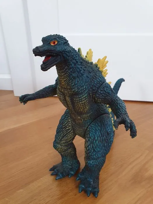 Zdjęcie Najlepsze zabawki Godzilla z dźwiękiem i efektami - porównanie ofert