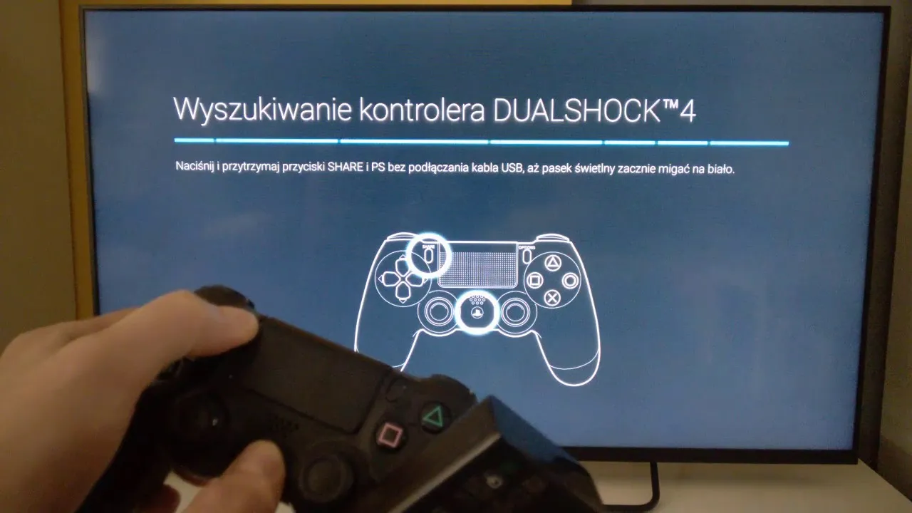 Zdjęcie Jak podłączyć pada do PS4 bez kabla i cieszyć się grą bez przeszkód