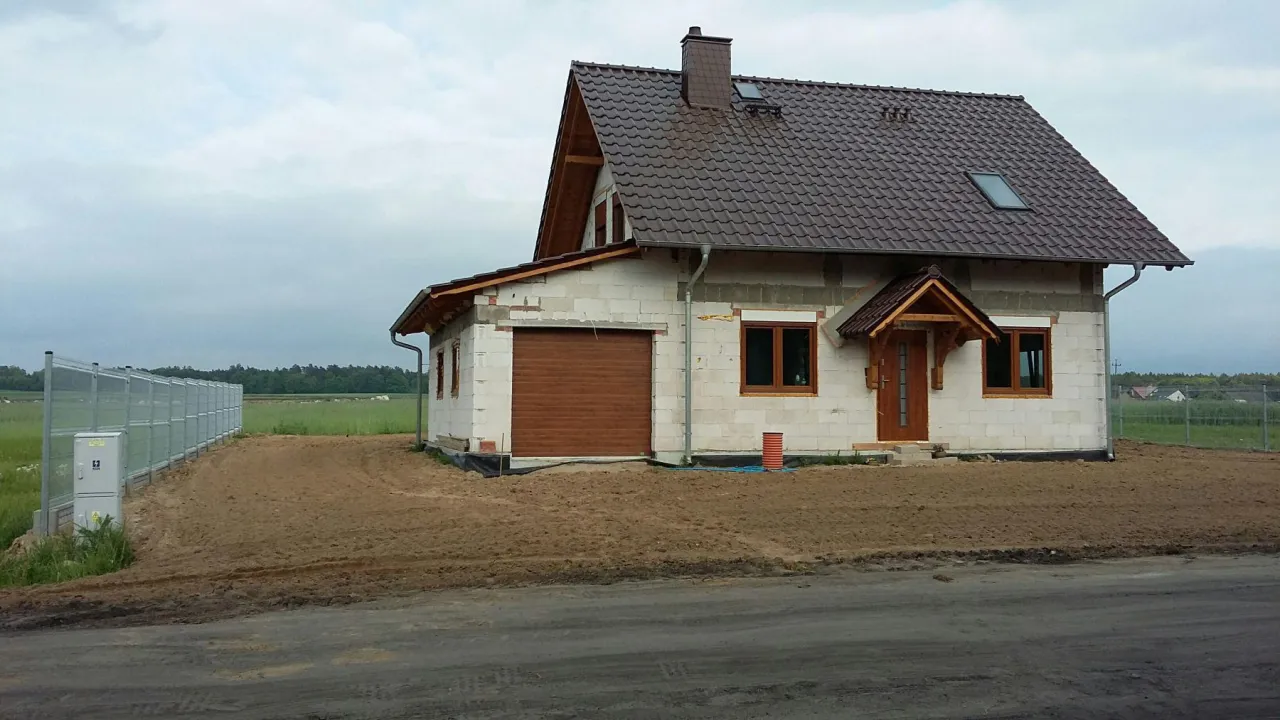 Zdjęcie Dom przy Cyprysowej 26 CE: nowoczesny projekt domu na miarę
