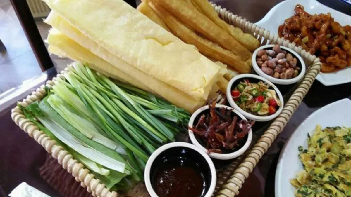 Zdjęcie Skąd pochodzą naleśniki? Niezwykła historia i kulturowe znaczenie