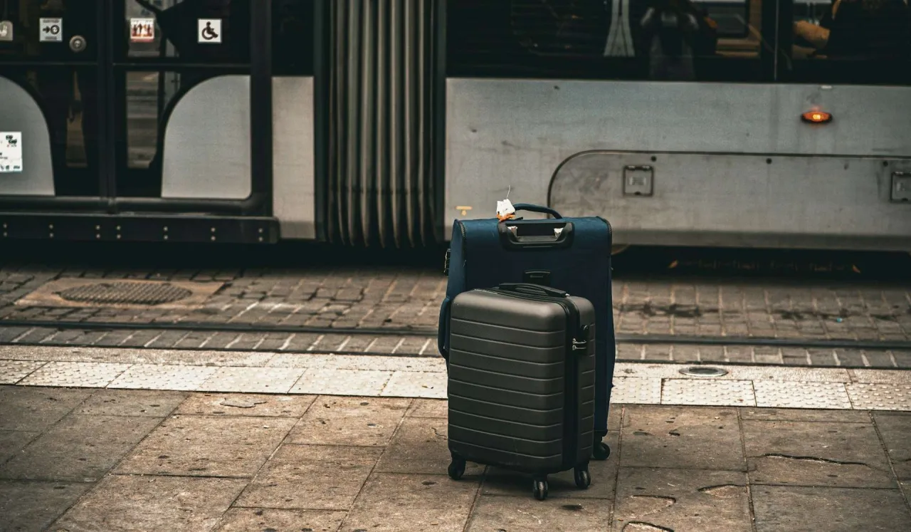 Zdjęcie Jak wybrać idealną walizkę na bagaż 23 kg bez dodatkowych opłat