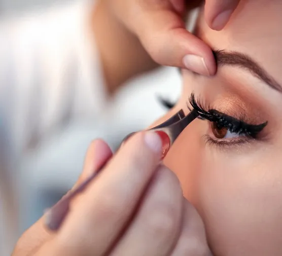 Zdjęcie Jak długo utrzymują się rzęsy 3D? Sprawdź, co wpływa na trwałość