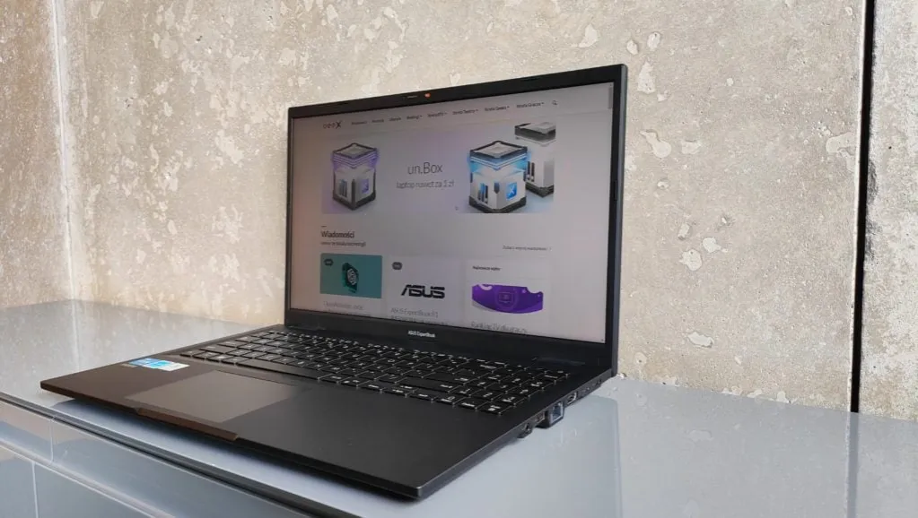 Zdjęcie Co z laptopami dla 4 klasy? Ważne informacje o darmowych urządzeniach
