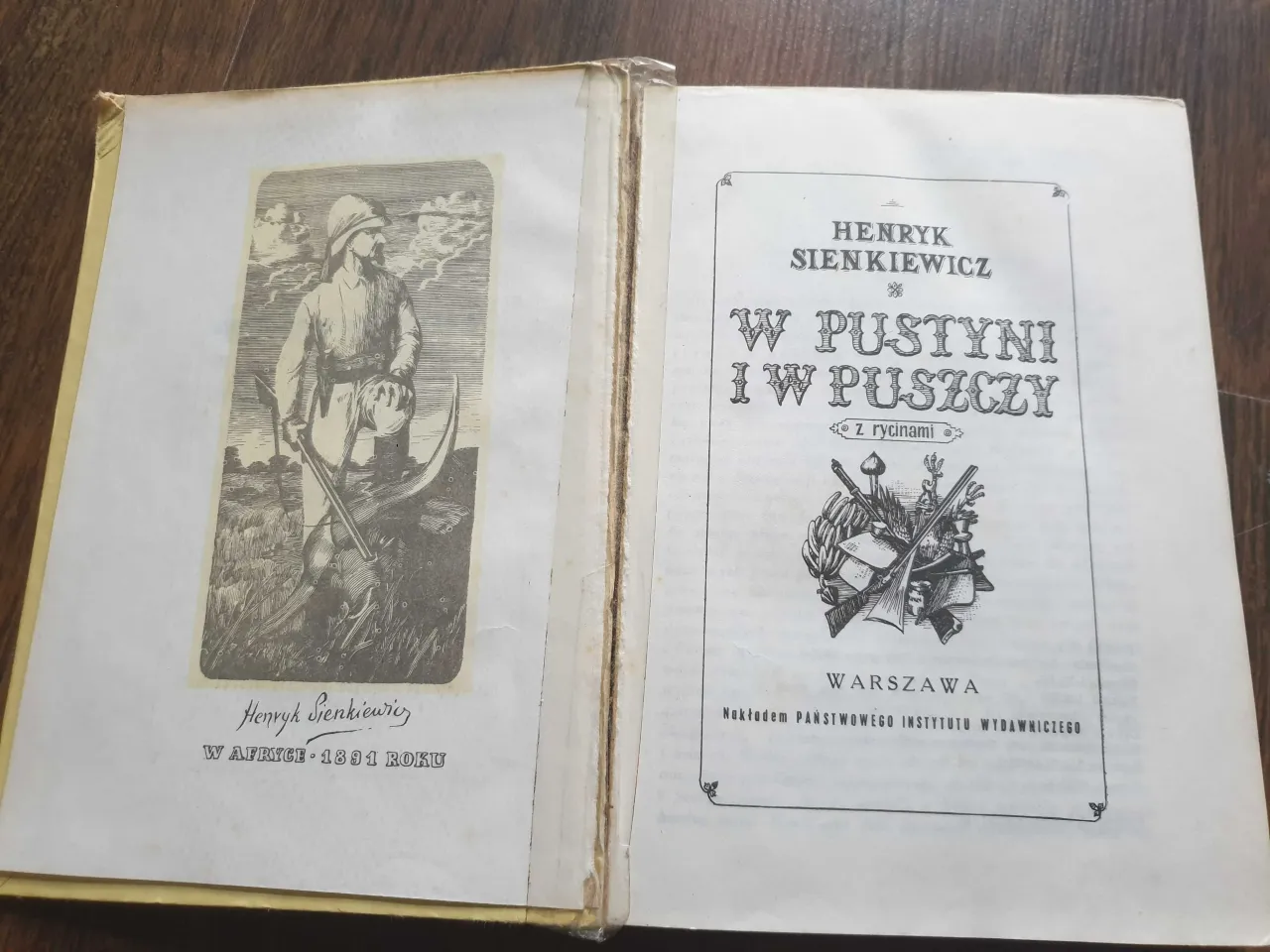 Zdjęcie Kim jest autor książki w pustyni i puszczy – Henryk Sienkiewicz?