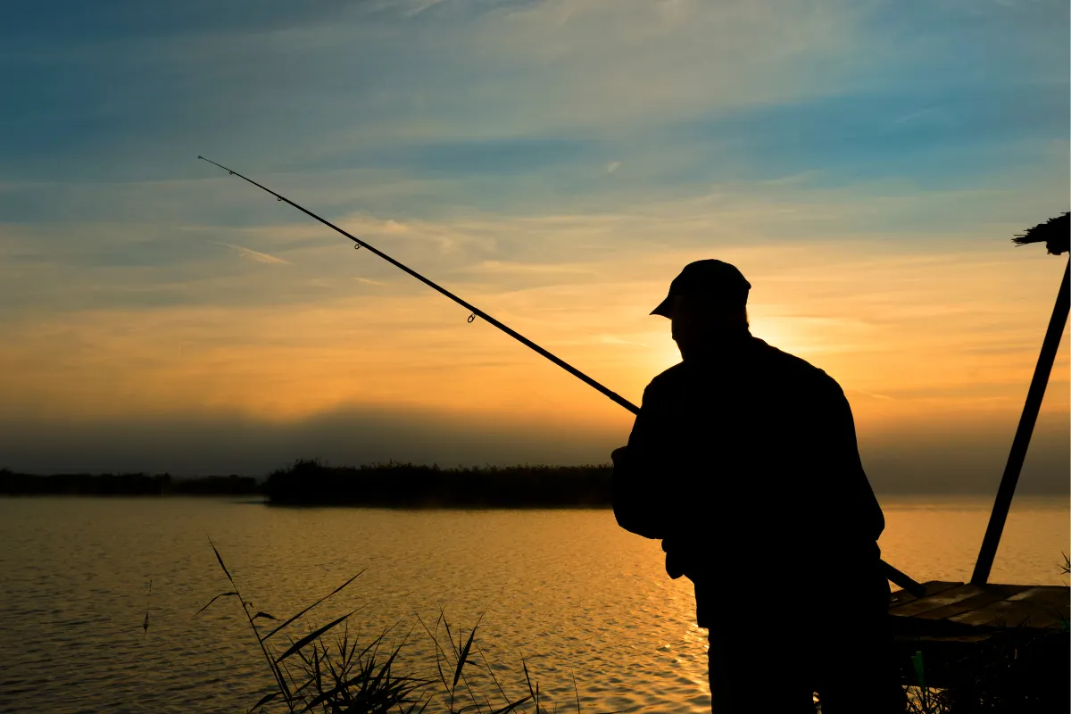 Zdjęcie Gdzie na ryby z noclegiem w Wielkopolsce? Odkryj najlepsze miejsca