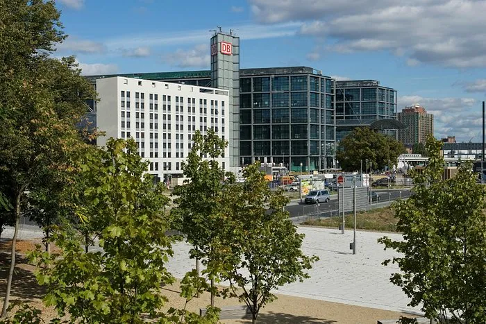 Zdjęcie MEININGER Hotel Berlin Central Station - wszystko co musisz wiedzieć przed pobytem