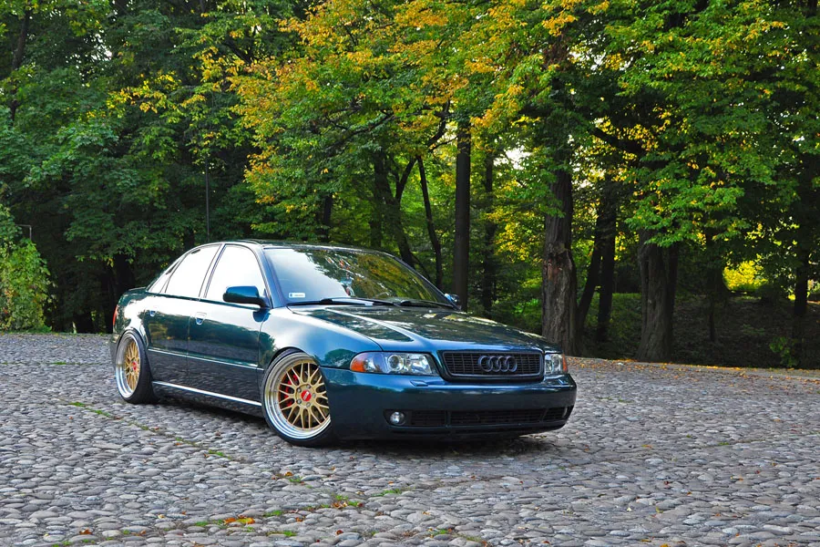 Zdjęcie Audi A4 B5 Tuning Wizualny: Jak Odmienić Wygląd Swojego Auta