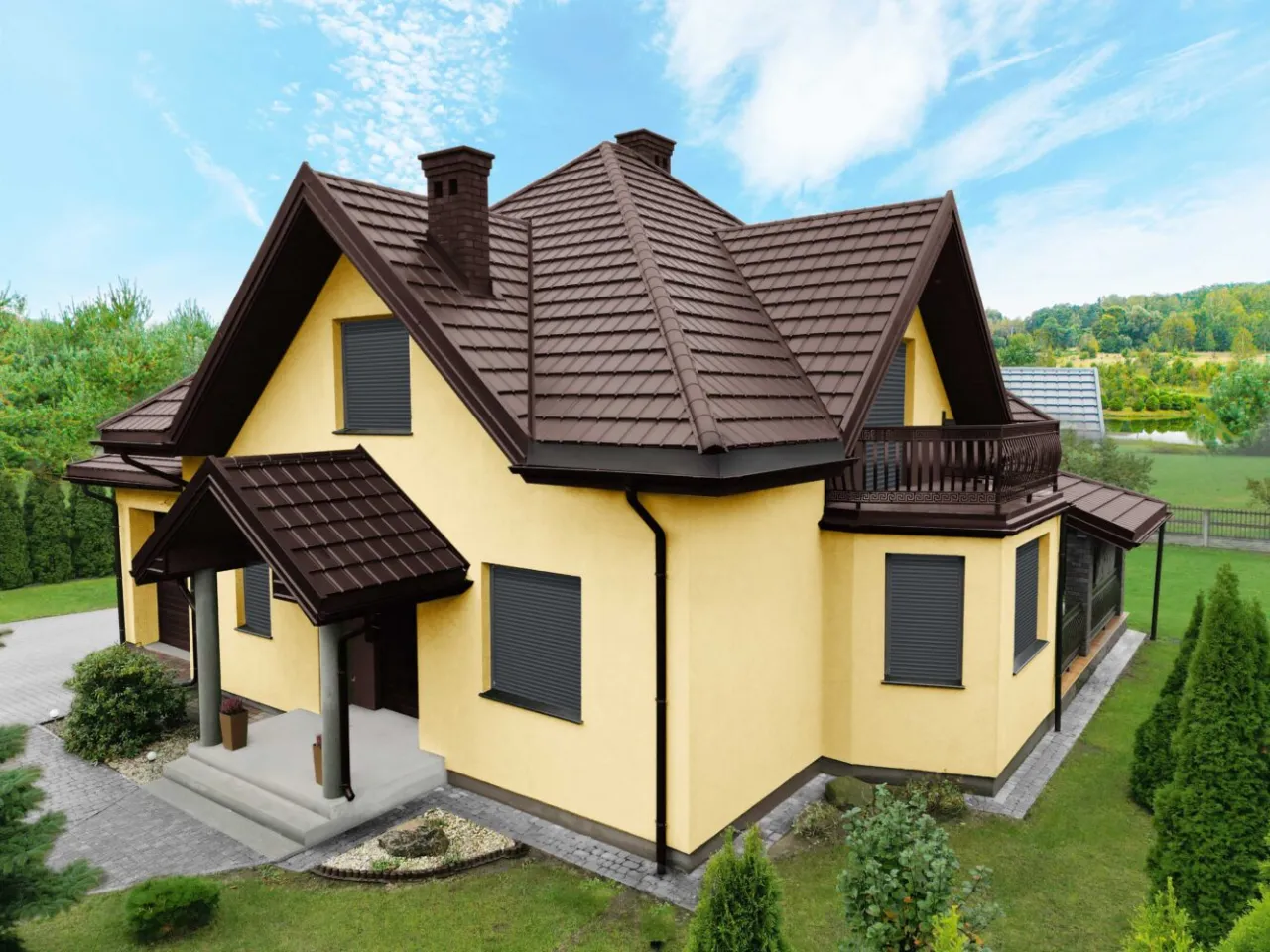Zdjęcie Jaki kolor elewacji do rudego dachu? 7 idealnych połączeń
