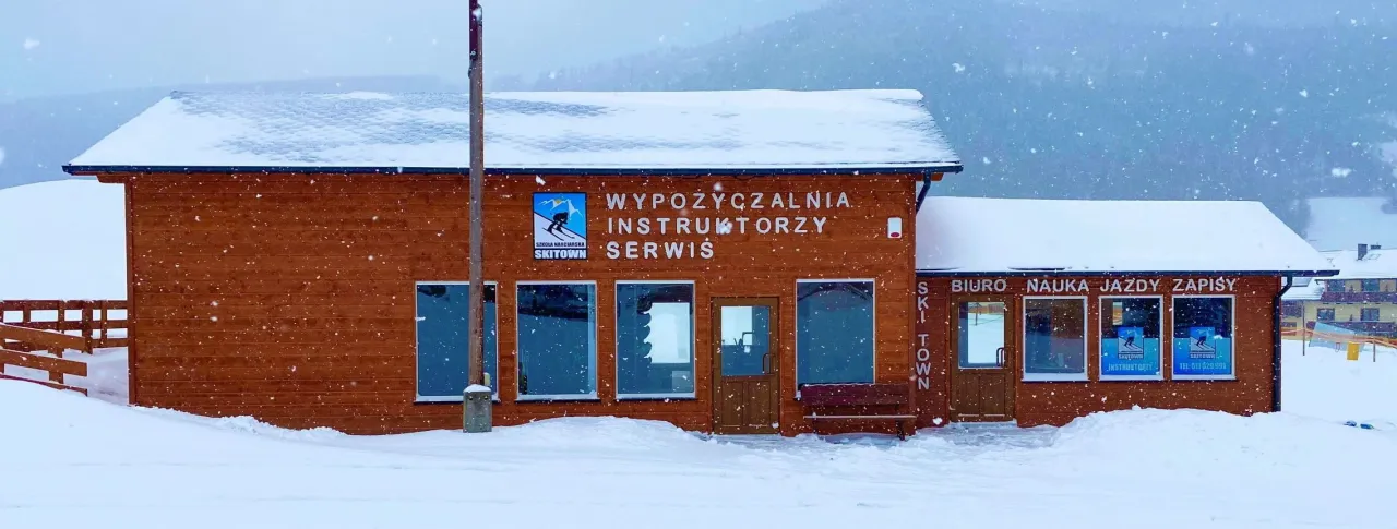 Zdjęcie Wypożyczalnia sprzętu narciarskiego w Szczyrku – gdzie i jak wybrać najlepszy sprzęt