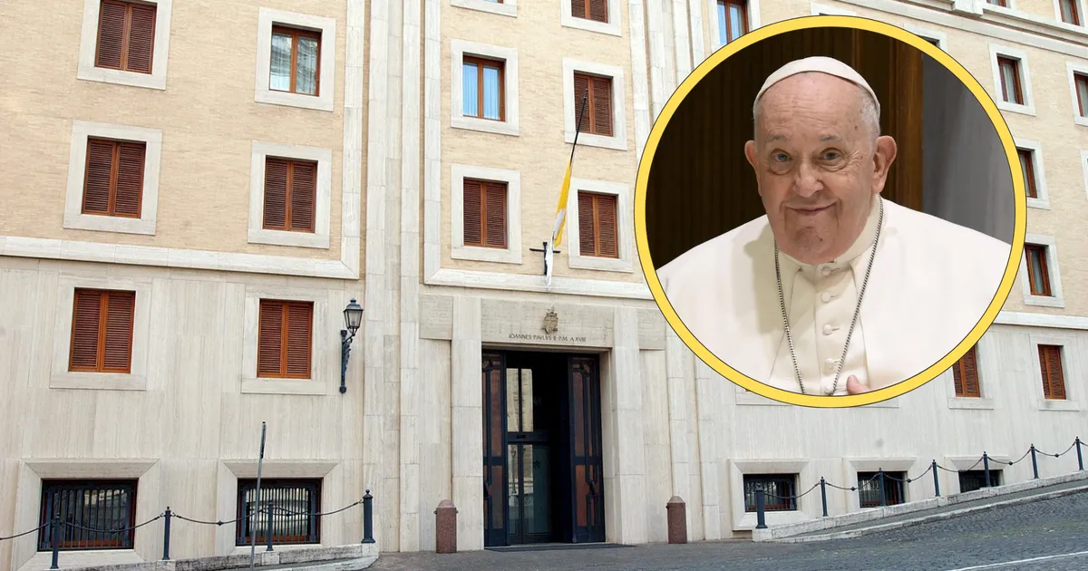 Zdjęcie Gdzie mieszka papież w Watykanie? Odkryj tajemnice Casa Santa Marta