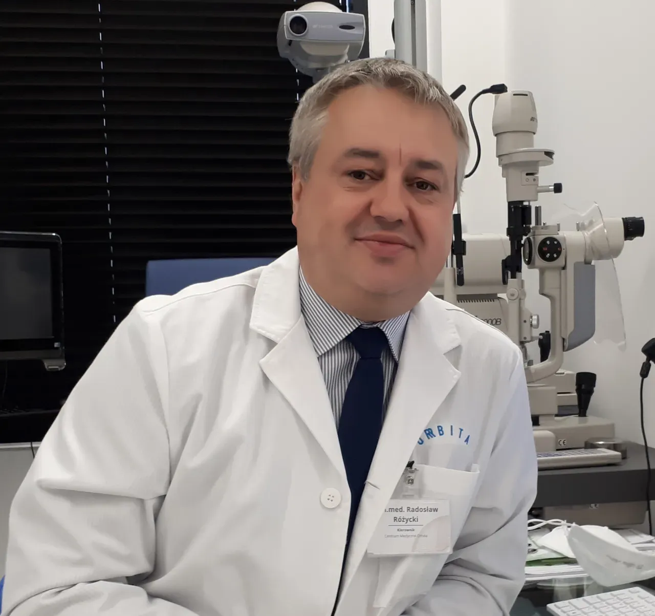 Zdjęcie Gdzie przyjmuje dr Różycki okulista? Sprawdź lokalizacje i usługi