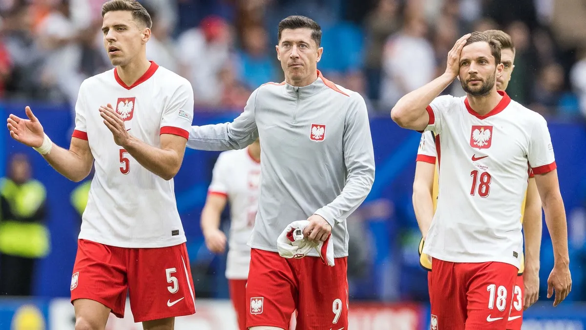 Zdjęcie Ile naprawdę zarabiają piłkarze za grę w reprezentacji? Sprawdź stawki i różnice