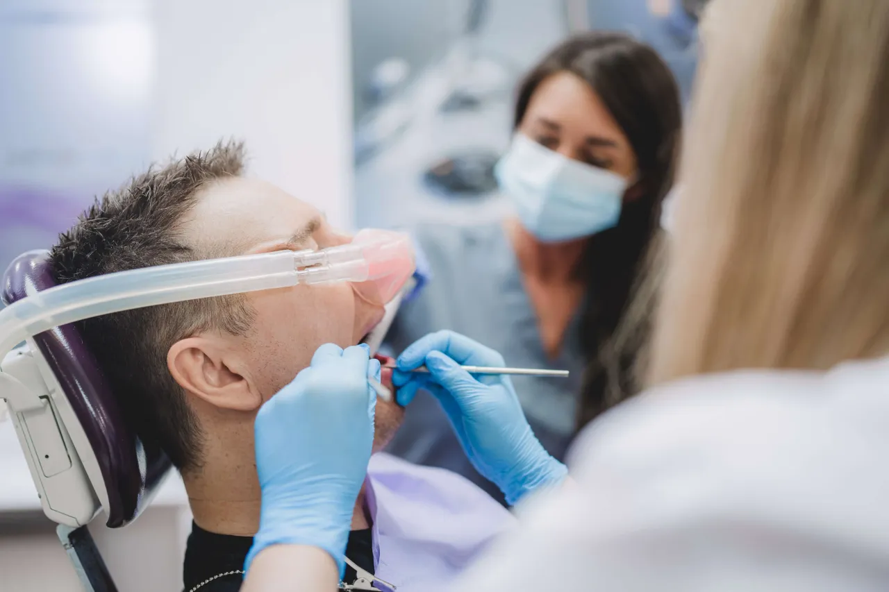 Zdjęcie Ile trzyma znieczulenie od dentysty? Fakty, które musisz znać