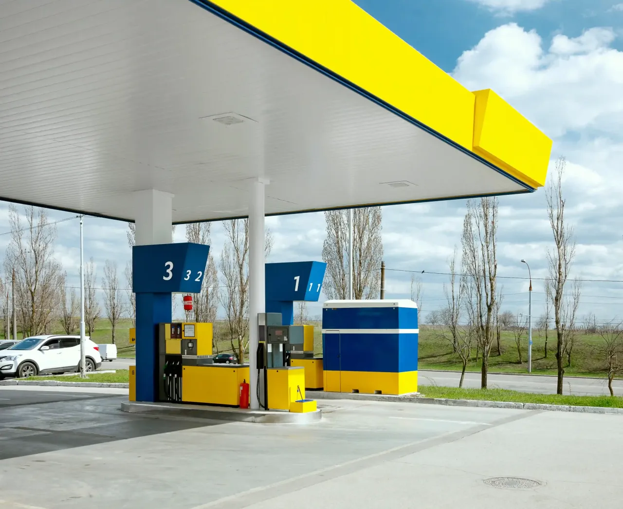 Zdjęcie Ile kosztuje budowa stacji paliw? Zaskakujące wydatki i czynniki wpływające na koszty