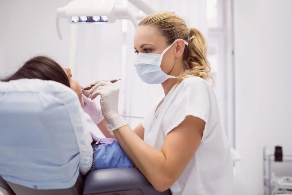 Zdjęcie Ile czasu schodzi znieczulenie od dentysty? Sprawdź, co musisz wiedzieć