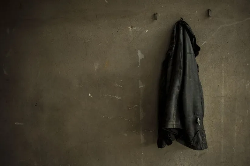 Zdjęcie Jak wyprasować skórzaną kurtkę bez uszkodzeń - skuteczne metody