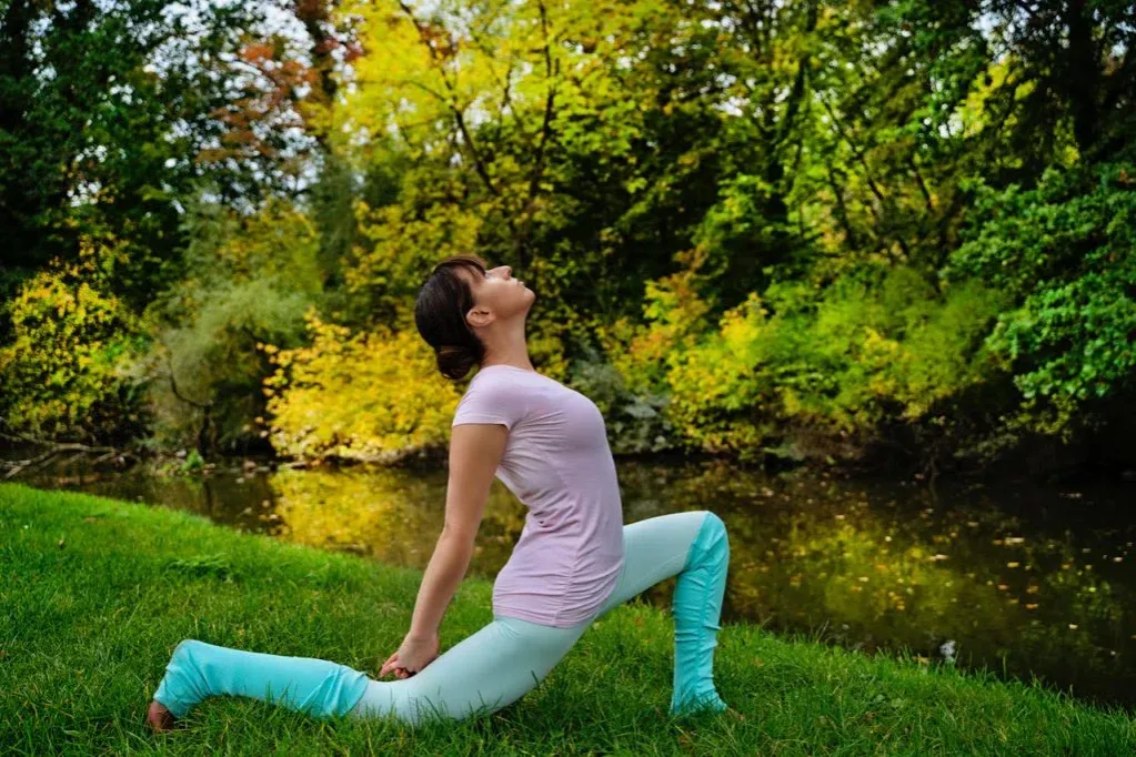 Zdjęcie Ile zarabia nauczyciel jogi w Polsce? Sprawdź, czy to opłacalna praca!