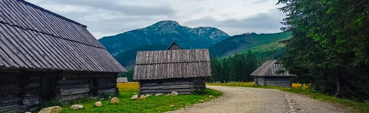 Zdjęcie Godziny otwarcia doliny Chochołowskiej: aktualne zasady wejścia w 2024