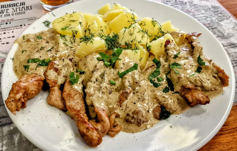 Zdjęcie Gdzie zjeść w Białce Tatrzańskiej? Najlepsze lokalne smaki czekają