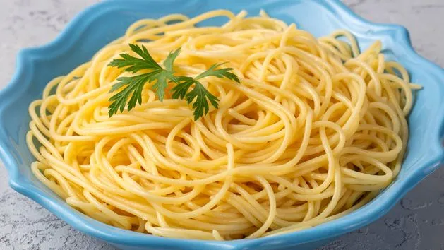 Zdjęcie Czy spaghetti jest zdrowe? Jak jeść ulubiony makaron bez wyrzut&oacute;w?