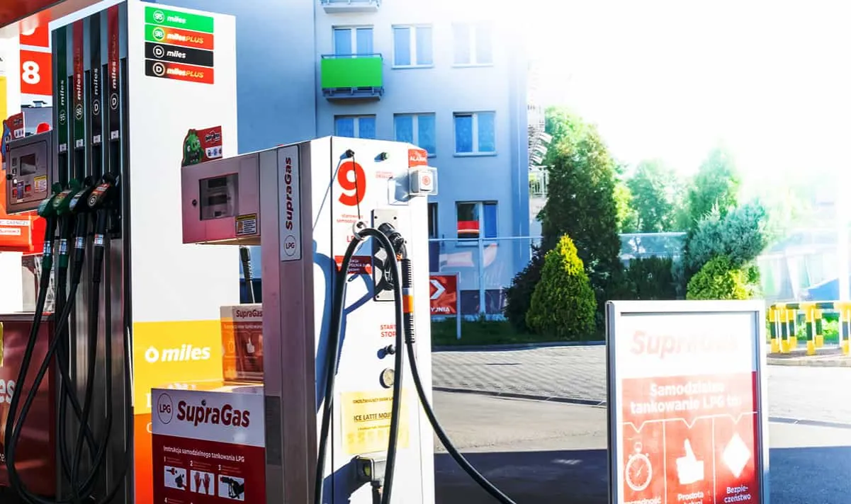 Zdjęcie Gdzie zalegalizować butle lpg - uniknij problemów i kosztów