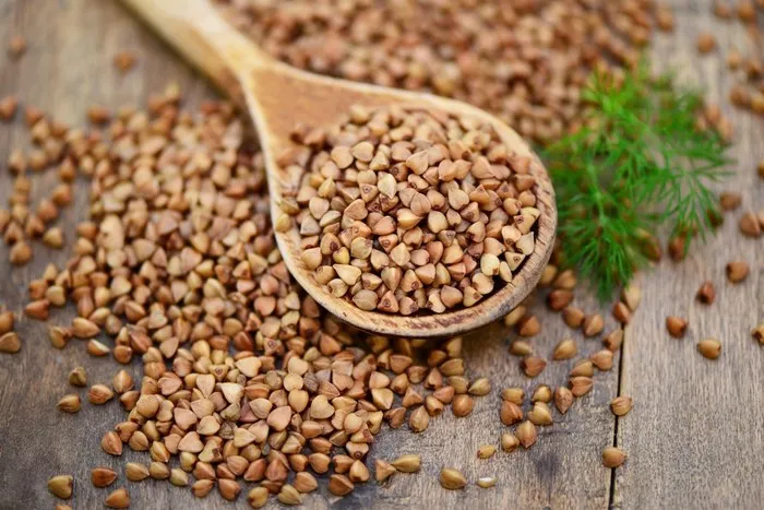 Zdjęcie Ile kcal ma woreczek ugotowanej kaszy gryczanej? Zaskakujące fakty!