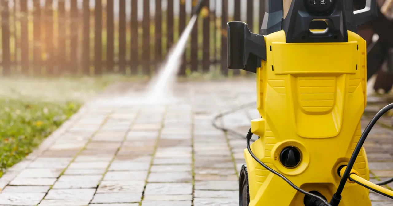 Zdjęcie Myjka ciśnieniowa Stanley czy Kärcher – która lepsza i dlaczego?