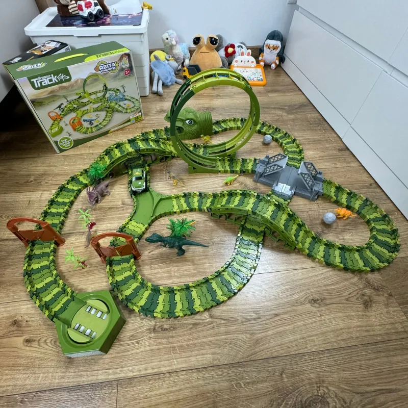 Zdjęcie Najlepsze zabawki dinozaurów w parku dinozaurów dla dzieci