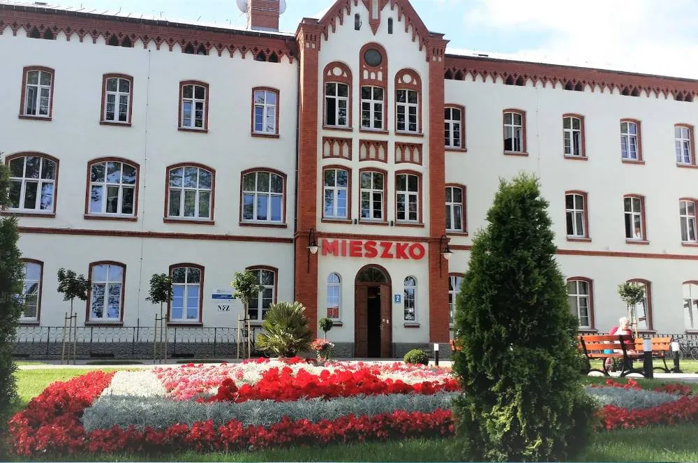 Zdjęcie Opinie o sanatorium Mieszko Szczawno-Zdrój: co mówią pacjenci?