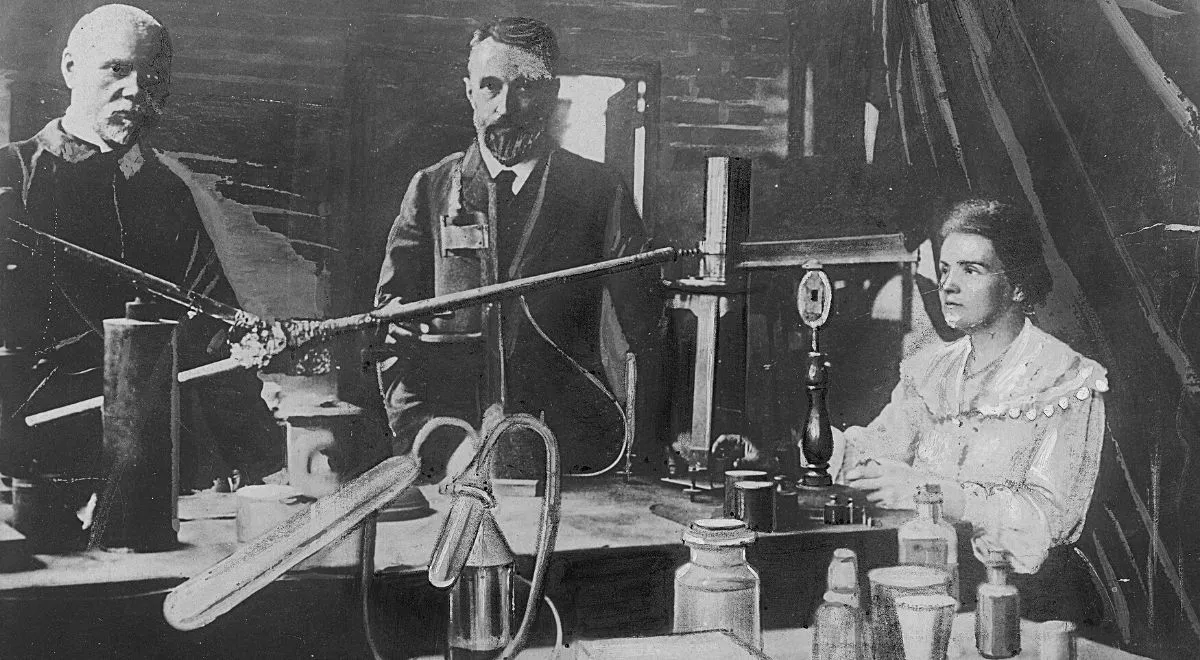 Zdjęcie Kto odkrył rad i jak to zmieniło świat chemii?