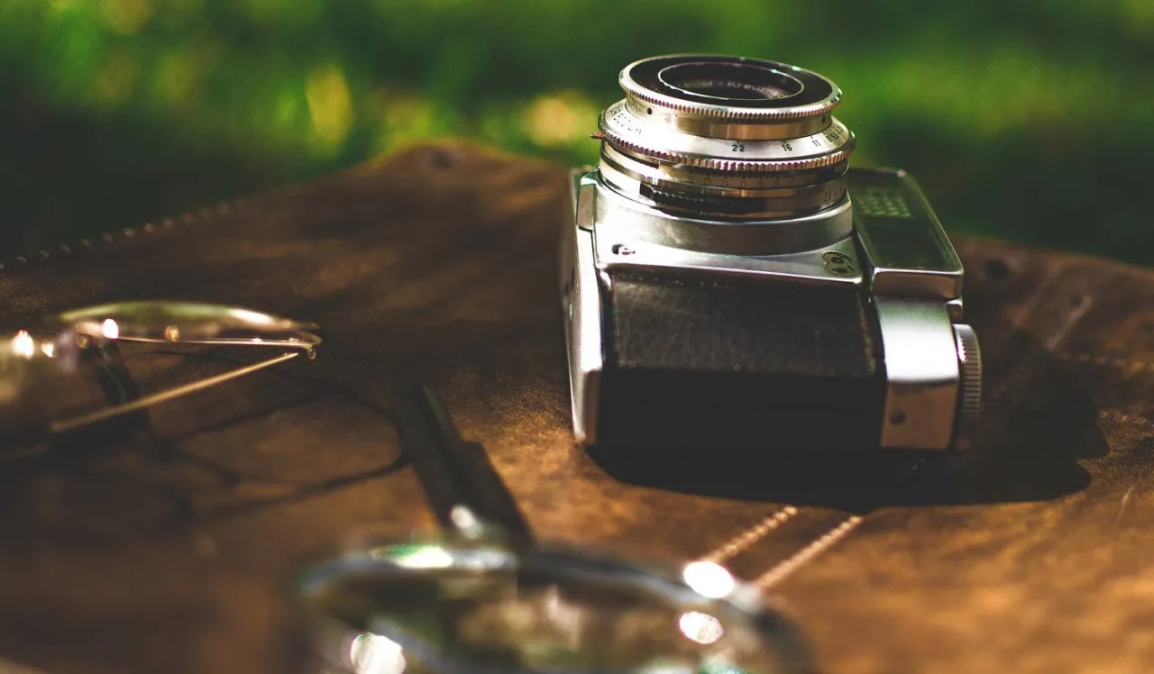 Zdjęcie Najlepsze obiektywy do fotografowania imprez bez rozczarowań i słabych zdjęć