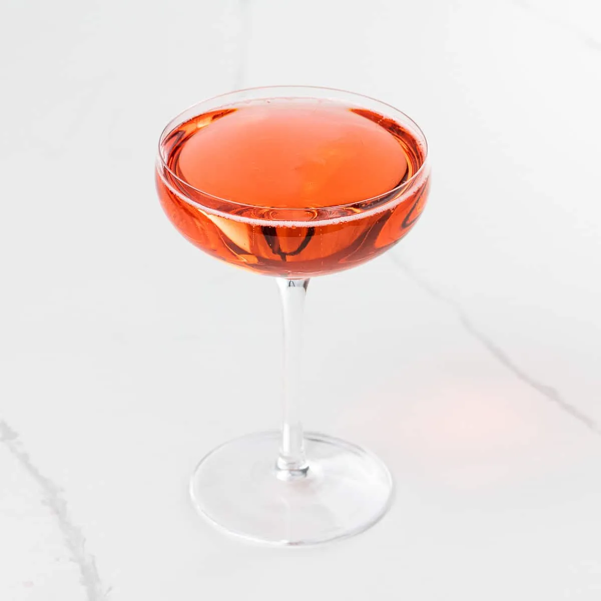 Zdjęcie Jak przygotować idealny drink z campari i prosecco na każdą okazję