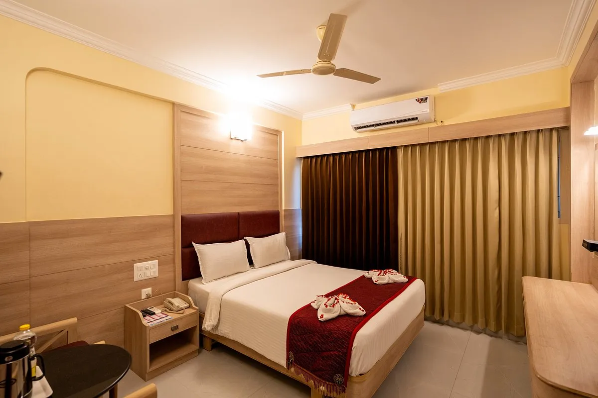 Zdjęcie Hotel Paradise Laura - idealne miejsce na wypoczynek w Tirunelveli