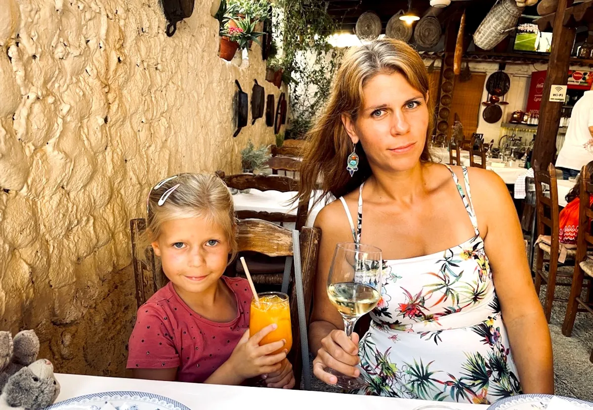 Zdjęcie Ayia Napa gdzie zjeść - najlepsze restauracje, które musisz odwiedzić
