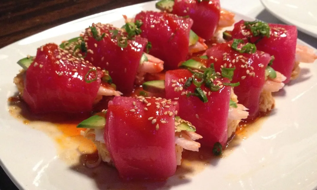Zdjęcie Co do sushi do środka? Odkryj najlepsze składniki i pomysły