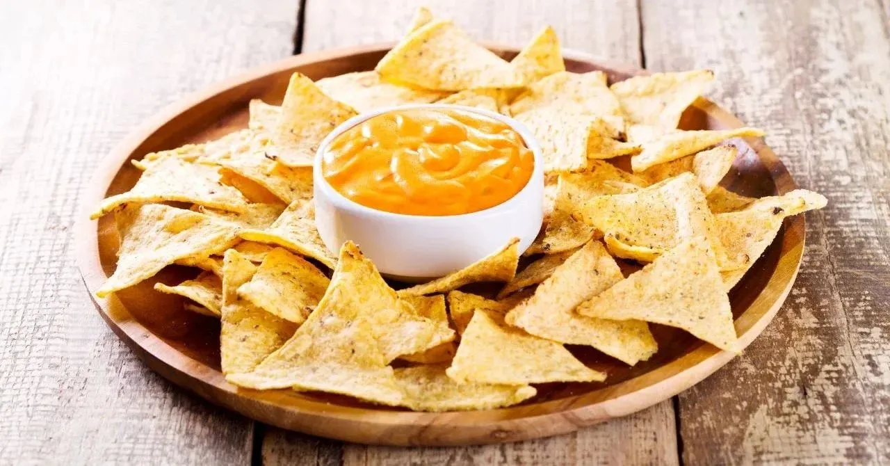 Zdjęcie Jak zrobić nachos jak w kinie – przepisy i smaki, które zachwycą