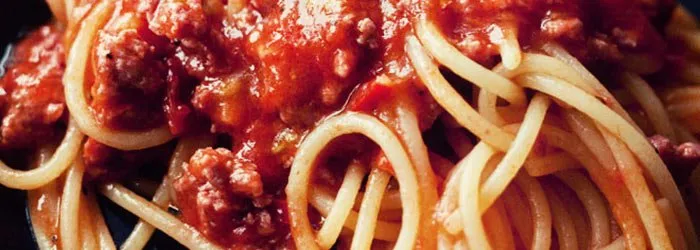 Zdjęcie Szybki i prosty sos do spaghetti z passaty, który zachwyci smakiem