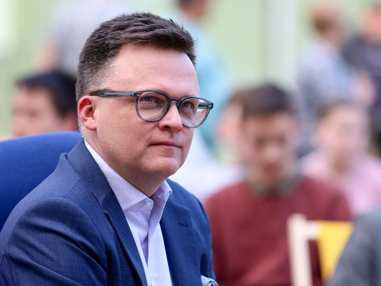 Zdjęcie Ile wzrostu ma Szymon Hołownia? Zaskakujące fakty o polityku