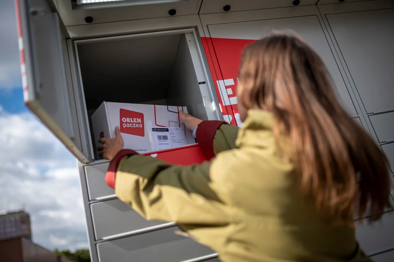 Zdjęcie Orlen paczka co to? Poznaj zalety i sposób działania usługi