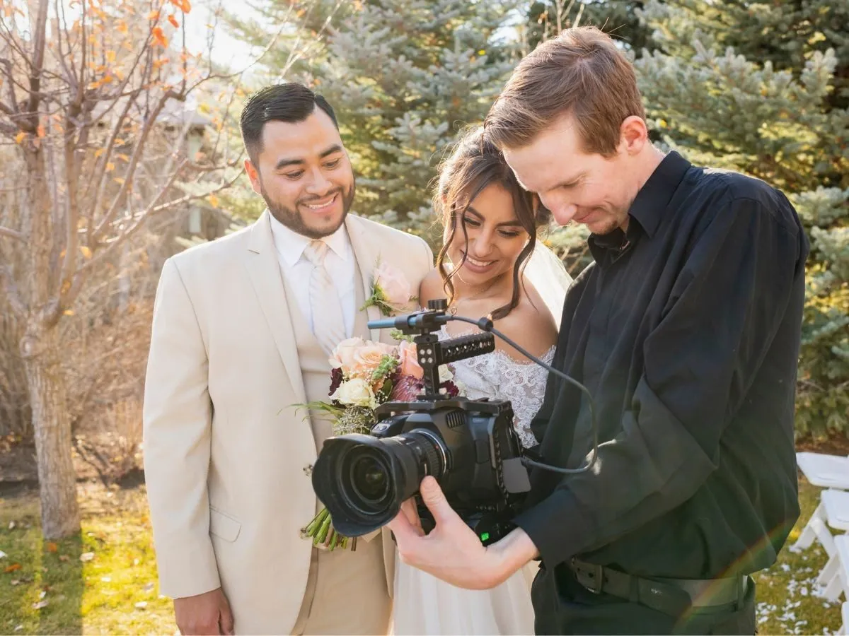 Zdjęcie Ile bierze fotograf za 18? Poznaj ceny i ukryte koszty usług