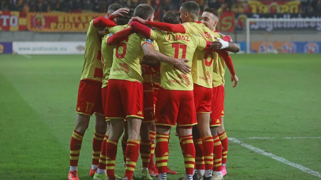 Zdjęcie Kiedy rusza polska ekstraklasa? Poznaj daty i najważniejsze mecze