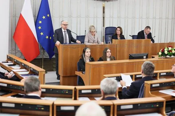 Zdjęcie Co oznacza pojęcie senat? Rola i znaczenie w Polsce