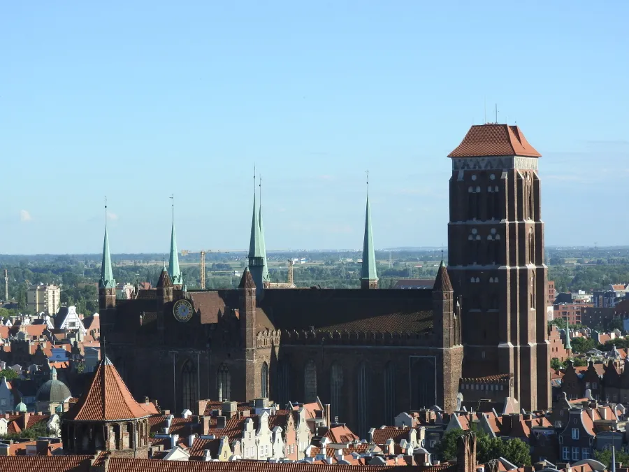 Zdjęcie Jak wygląda kościół mariacki? Odkryj jego niezwykłe piękno i detale