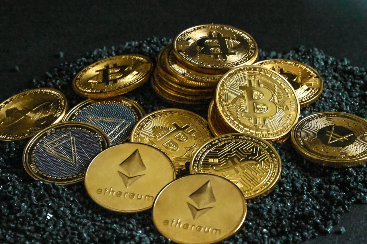 Zdjęcie Kryptowaluty od czego zacząć: uniknij najczęstszych błędów inwestycyjnych