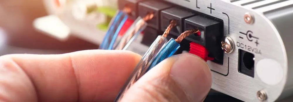 Zdjęcie Jaki kabel do głośników samochodowych? Wybierz najlepszy dla dźwięku